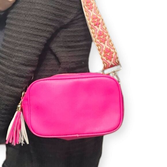 "The Sunday Bruncher" Hot Pink Cosmopolitan Camera Style Adjustable Strap Bag - Picture 2 of 16
